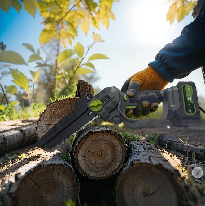What is a mini chainsaw