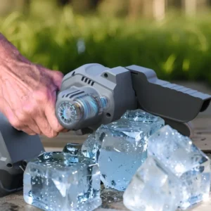Can a mini chainsaw be used to cut ice - Micter